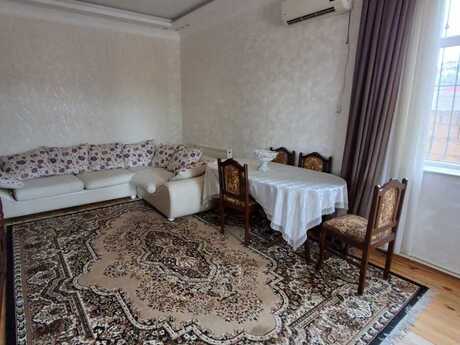 6 otaqlı həyət evi/bağ evi - Yeni Ramana q. - 230 m²