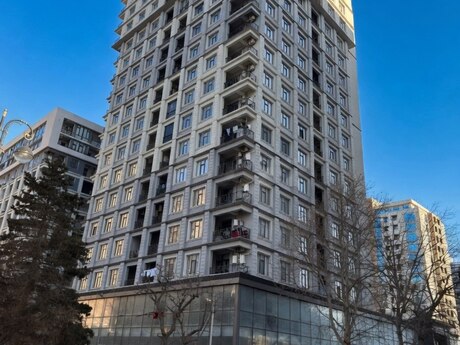 Elan №6091471 - Bakı, 28 May m., 3 otaqlı, 150 m², 16/17 mərtəbə