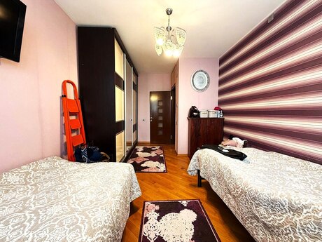 2 otaqlı köhnə tikili - Yasamal q. - 68 m²