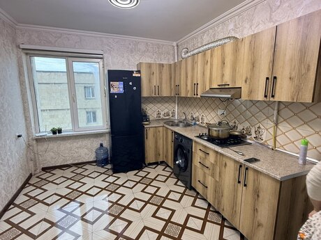 3 otaqlı köhnə tikili - Gənclik m. - 55 m²