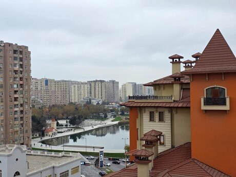 4 otaqlı yeni tikili - 28 May m. - 280 m²