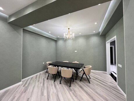 3 otaqlı yeni tikili - 28 May m. - 139 m²