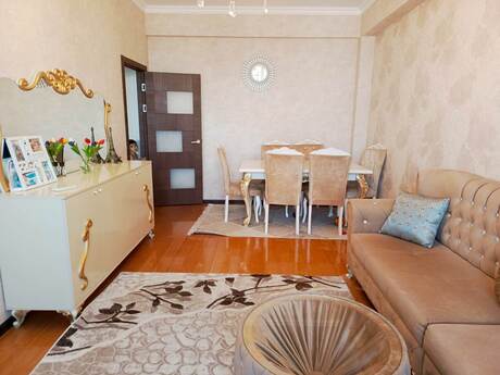 Elan №6091545 - Bakı, Yeni Günəşli q., 2 otaqlı, 65 m², 11/12 mərtəbə