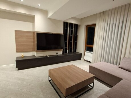 3 otaqlı yeni tikili - Şah İsmayıl Xətai m. - 125 m²
