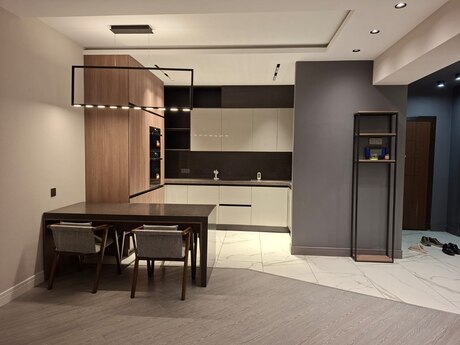 3 otaqlı yeni tikili - Şah İsmayıl Xətai m. - 125 m²