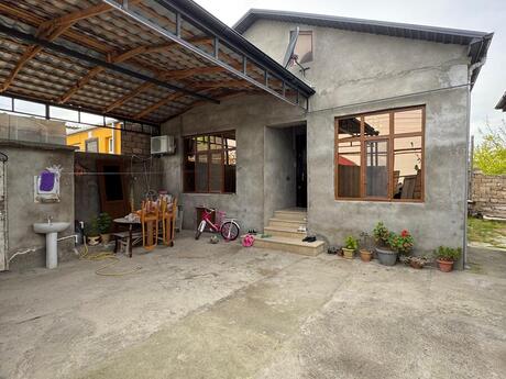 4 otaqlı həyət evi/bağ evi - Yeni Suraxanı q. - 115 m²