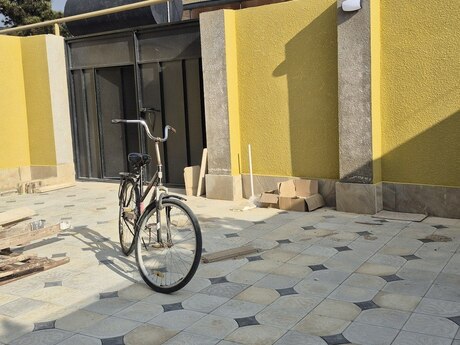 6 otaqlı həyət evi/bağ evi - Hövsan q. - 240 m²