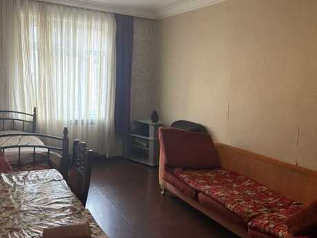 3 otaqlı köhnə tikili - Həzi Aslanov m. - 65 m²