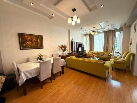 Elan №6090474 - Bakı, Yasamal q., 3 otaqlı, 132 m², 12/20 mərtəbə
