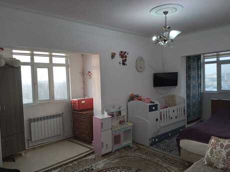2 otaqlı köhnə tikili - Həzi Aslanov m. - 45 m²