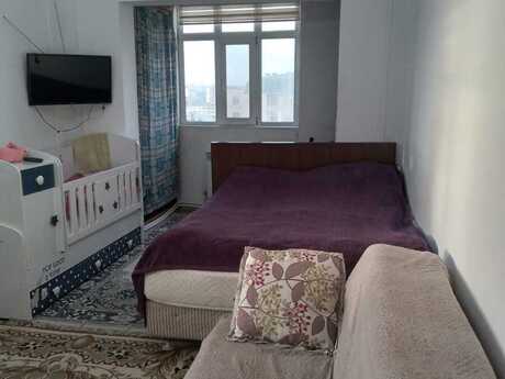 2 otaqlı köhnə tikili - Həzi Aslanov m. - 45 m²