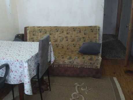 2 otaqlı köhnə tikili - Həzi Aslanov m. - 60 m²