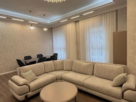 3 otaqlı yeni tikili - Ağ şəhər q. - 111 m²