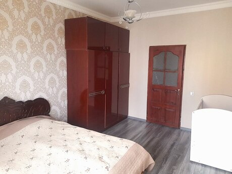 4 otaqlı köhnə tikili - Xətai r. - 110 m²