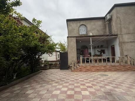 9 otaqlı həyət evi/bağ evi - Əhmədli m. - 300 m²