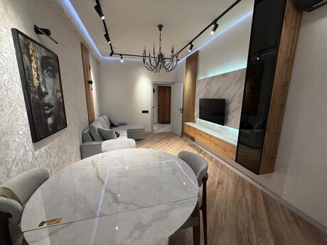 2-комн. новостройка - м. Ази Асланов - 65 м²