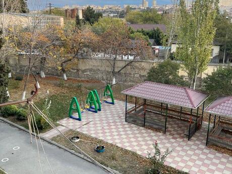 3 otaqlı köhnə tikili - Biləcəri q. - 89 m²