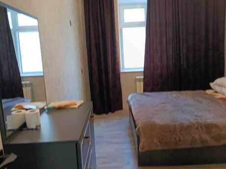 2 otaqlı köhnə tikili - 28 May m. - 47 m²