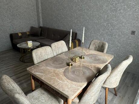2 otaqlı köhnə tikili - 28 May m. - 47 m²