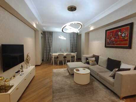 4-комн. новостройка - м. Мемар Аджеми - 130 м²