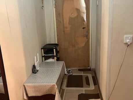 2 otaqlı köhnə tikili - Neftçilər m. - 40 m²