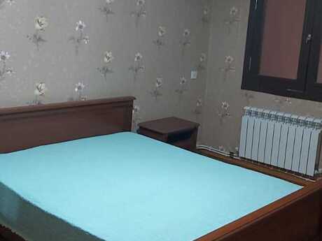3 otaqlı köhnə tikili - 28 May m. - 75 m²