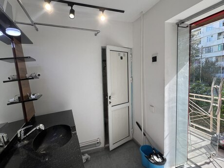 Obyekt - Qara Qarayev m. - 10 m²