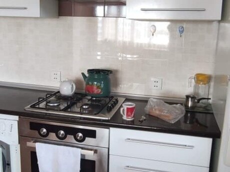 2 otaqlı köhnə tikili - Neftçilər m. - 45 m²