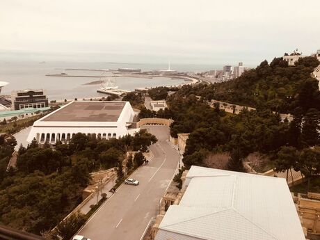 2 otaqlı köhnə tikili - İçəri Şəhər m. - 135 m²