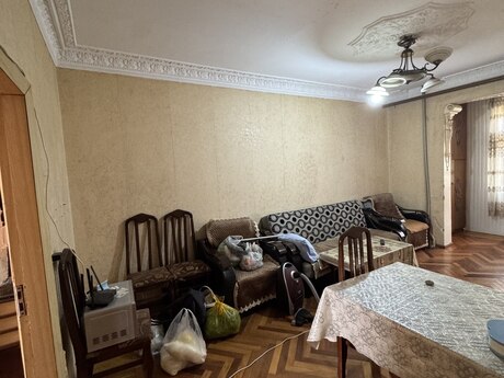 2 otaqlı köhnə tikili - Memar Əcəmi m. - 60 m²