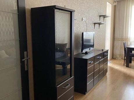 3-комн. новостройка - м. Иншаатчылар - 87 м²