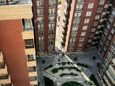 4 otaqlı yeni tikili - 28 May m. - 180 m²