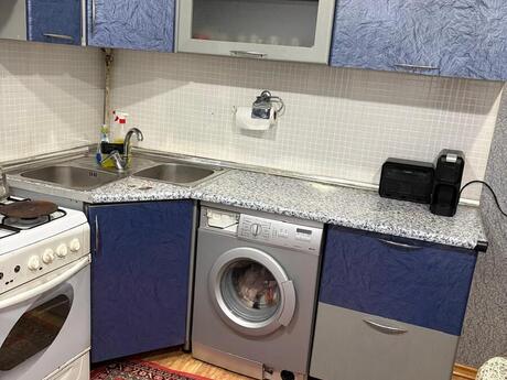 2 otaqlı köhnə tikili - Günəşli q. - 66 m²