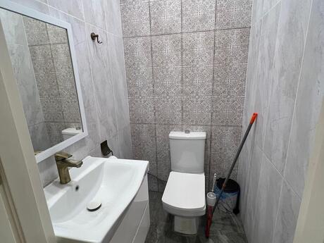 7 otaqlı həyət evi/bağ evi - Bakıxanov q. - 500 m²