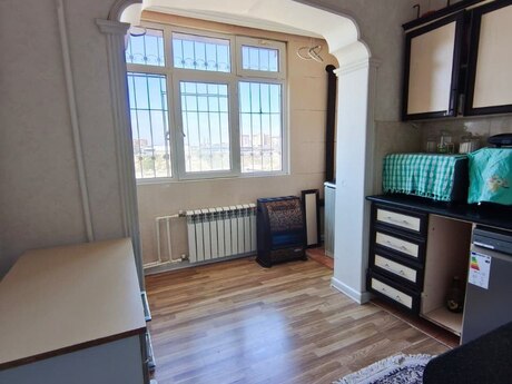 2 otaqlı köhnə tikili - Həzi Aslanov m. - 65 m²