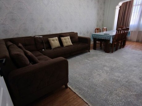 2 otaqlı köhnə tikili - Həzi Aslanov m. - 65 m²