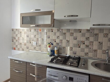 2 otaqlı köhnə tikili - Xırdalan - 42 m²