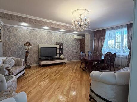 6 otaqlı yeni tikili - Həzi Aslanov m. - 222 m²