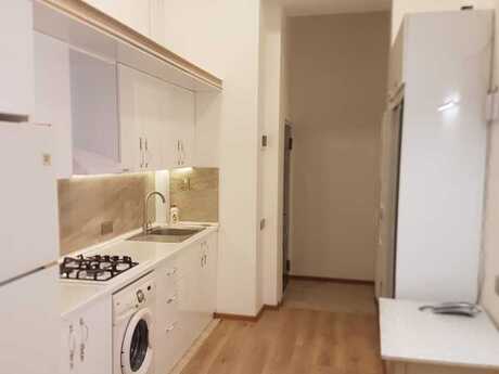 2 otaqlı köhnə tikili - 28 May m. - 60 m²