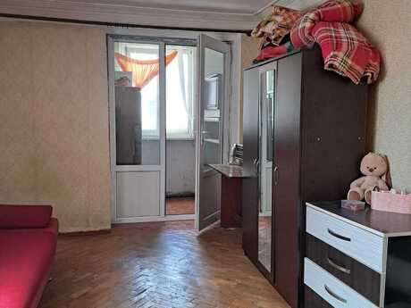 1 otaqlı köhnə tikili - Elmlər Akademiyası m. - 34 m²