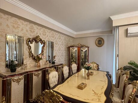 Elan №6092285 - Bakı, 28 May m., 3 otaqlı, 150 m², 14/18 mərtəbə