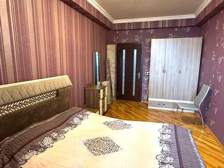 2 otaqlı yeni tikili - İnşaatçılar m. - 75 m²