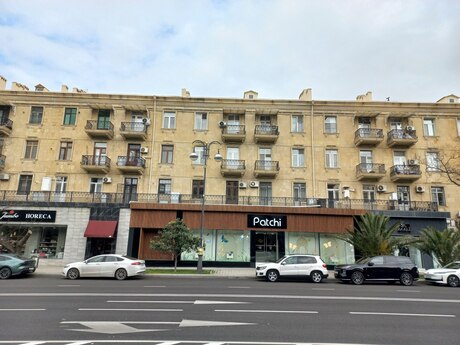 2 otaqlı köhnə tikili - Elmlər Akademiyası m. - 60 m²