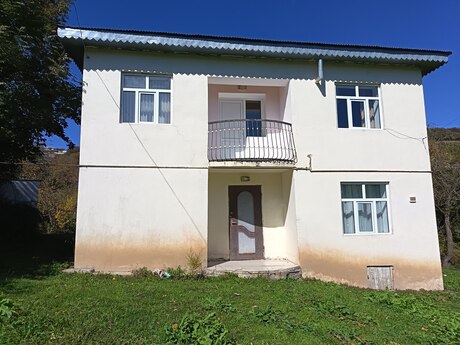 4 otaqlı həyət evi/bağ evi - Lerik - 160 m²