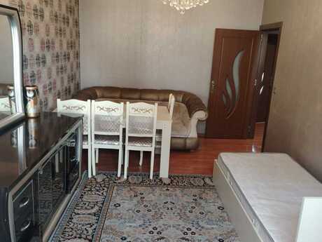3 otaqlı köhnə tikili - Memar Əcəmi m. - 65 m²