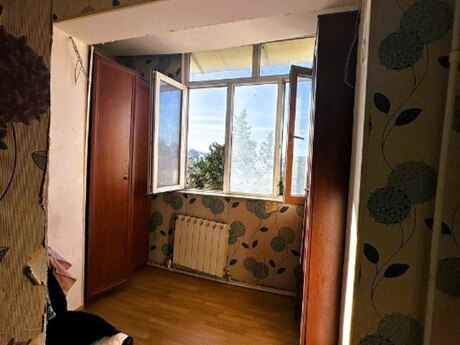 3 otaqlı köhnə tikili - 20 Yanvar m. - 115 m²