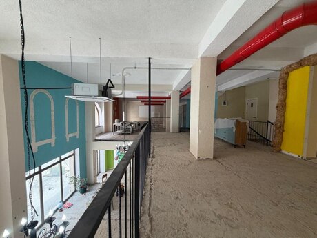 Obyekt - Ağ şəhər q. - 500 m²