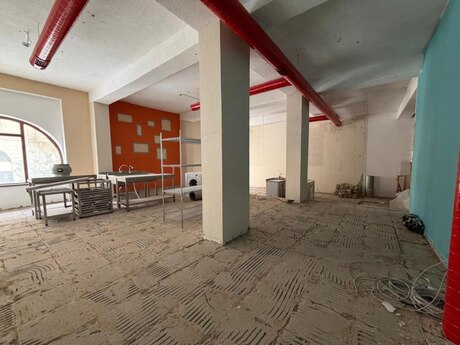 Obyekt - Ağ şəhər q. - 500 m²