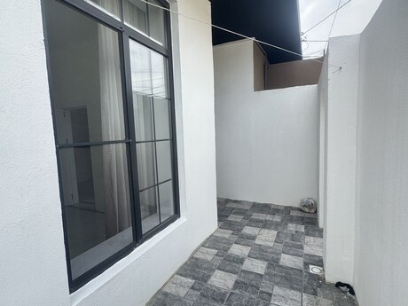 6-комн. дом/дача - пос. Бадамдар - 220 м²
