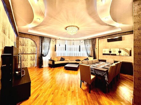 3 otaqlı mənzil, 151 m², İnşaatçılar: 380 000 ₼ 2